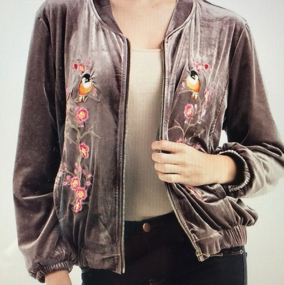 Solitaire Floral Embroidered Velvet Bomber Jacket - Picture 6 of 6